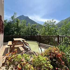 Duplex&terrasse Panoramique. Parking. Piscine été Appartement Cauterets