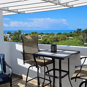 https://villa-marlyn.comcaribbean.com